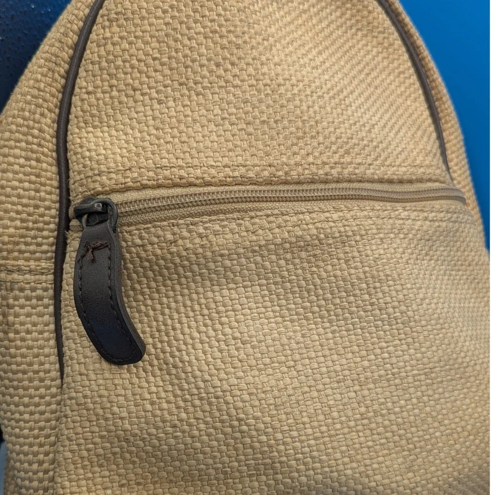 Vintage GAP Mini Backpack Tan Woven Straw Textured Small Rucksack Brown Trim